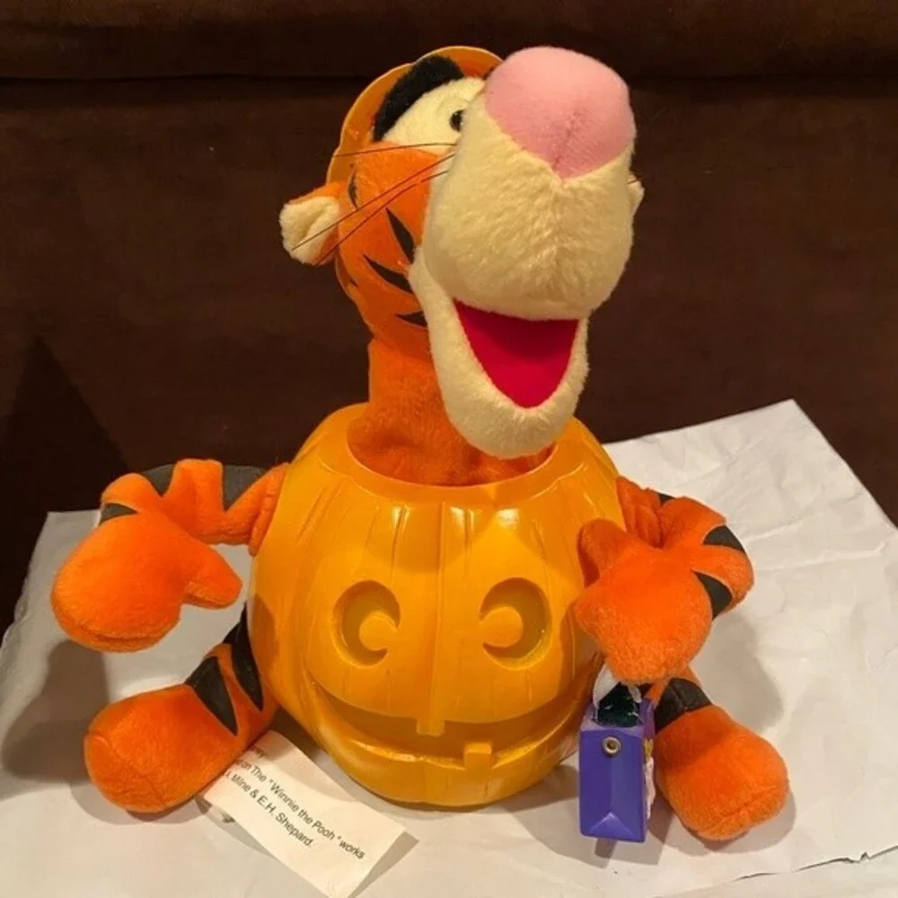 Disney vintage tigger